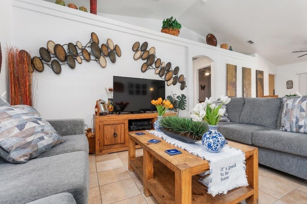 Photo of Livingroom in Lake Havasu City