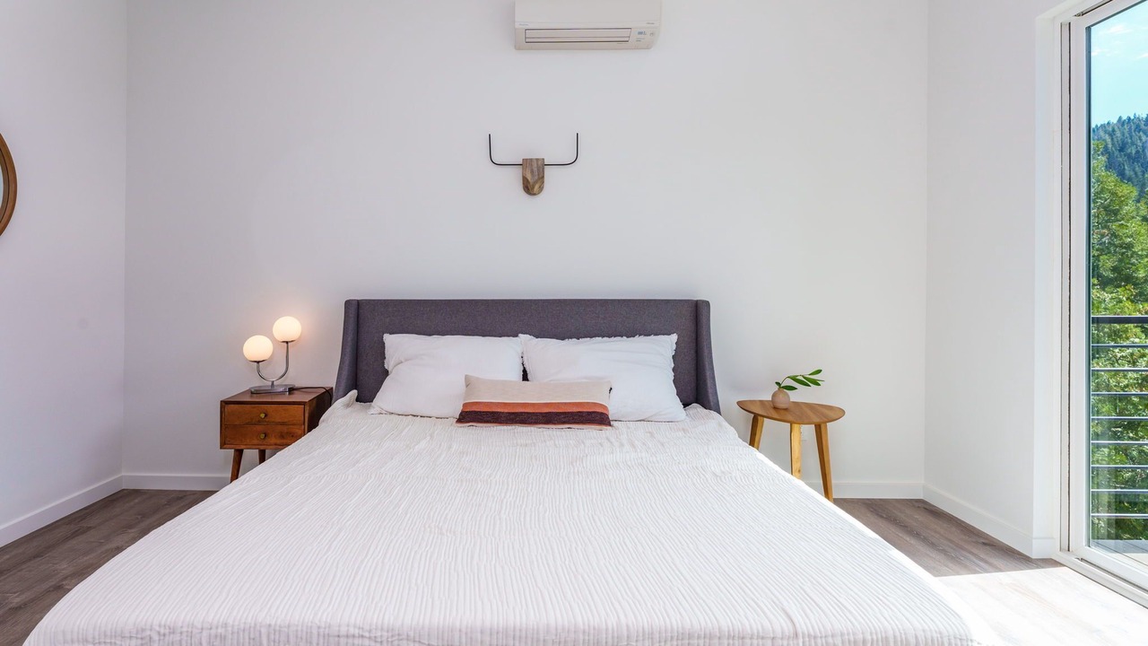 Photo of Bedroom in Yosemite West