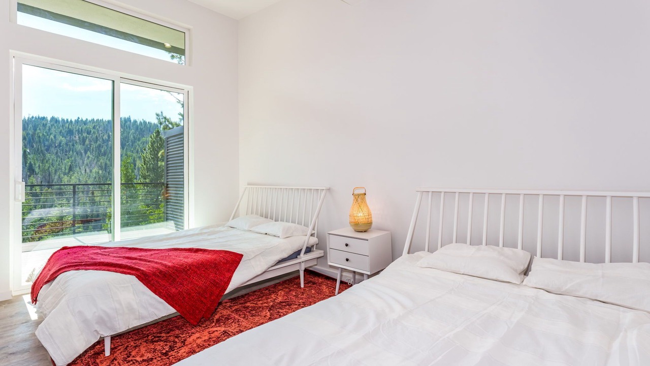 Photo of Bedroom in Yosemite West