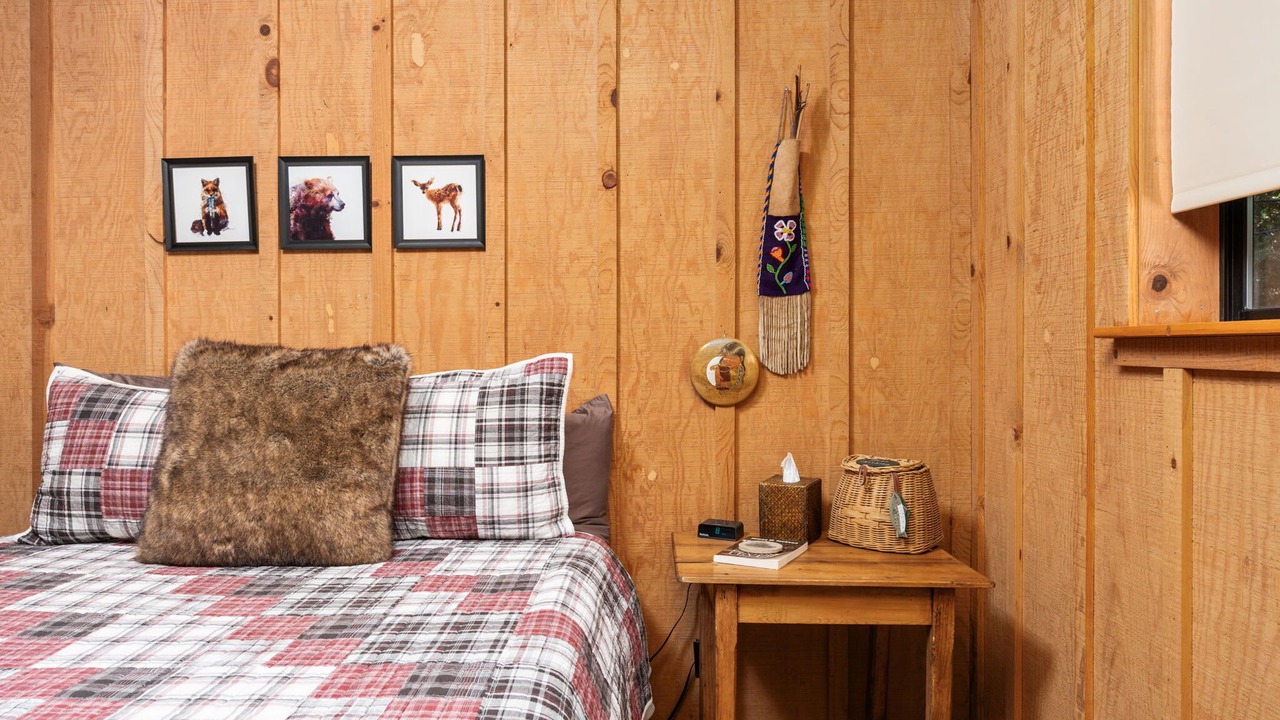 Photo of Bedroom in Sierra Cedars