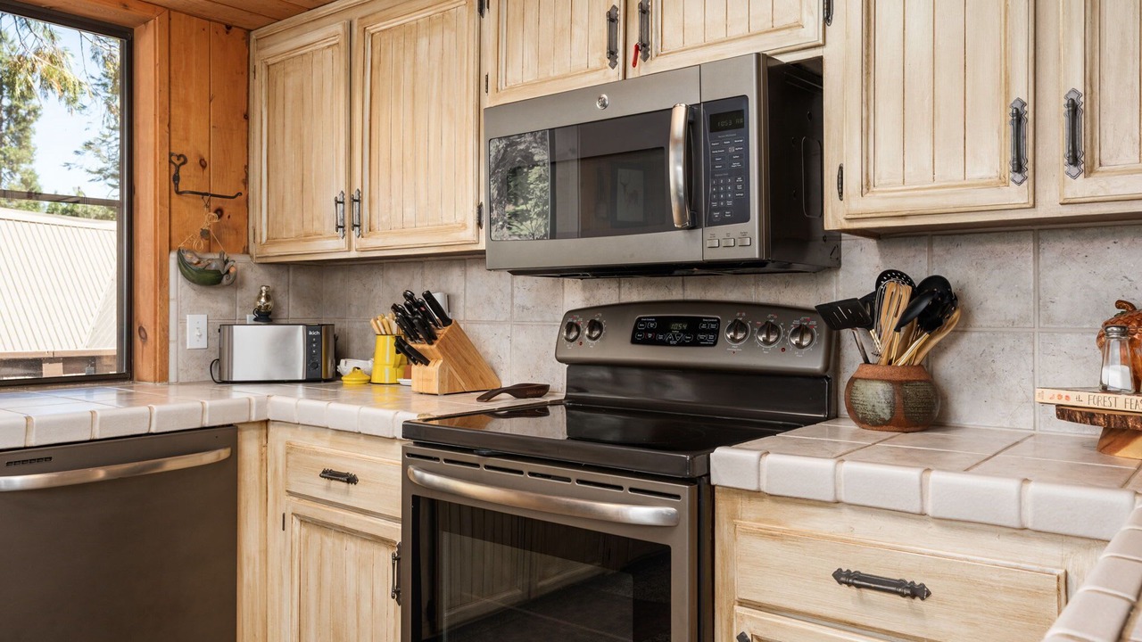 Photo of Kitchen in Sierra Cedars