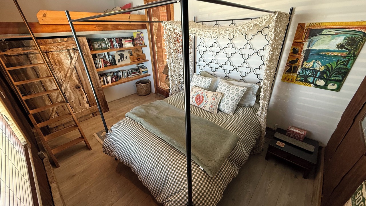 Photo of Bedroom in McDonald