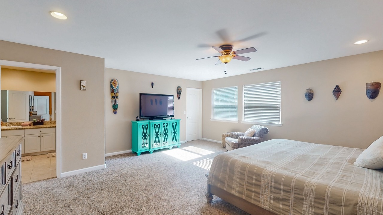 Photo of Bedroom in Bass Lake