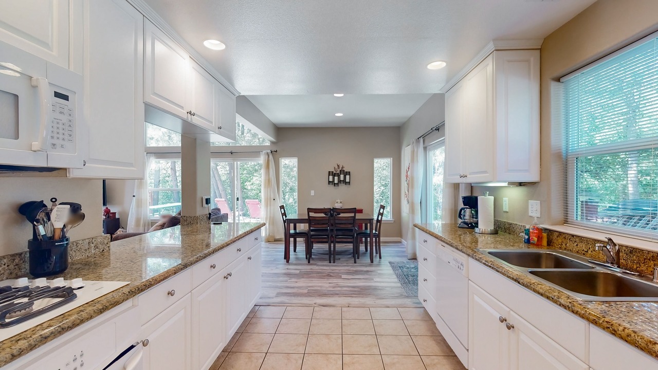 Photo of Kitchen in Bass Lake