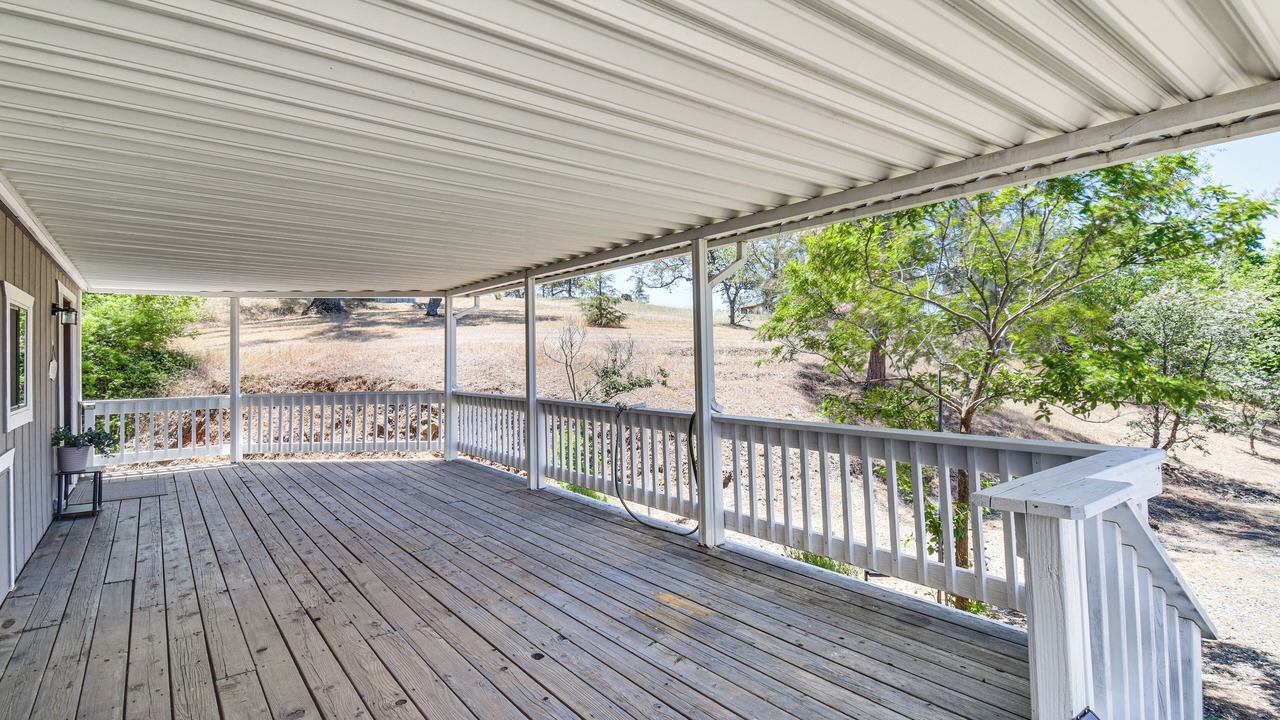 Photo of Patio Balcony in Coulterville