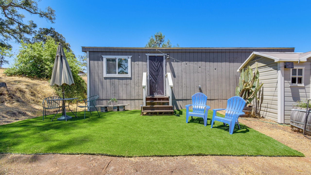 Photo of Outdoor in Coulterville