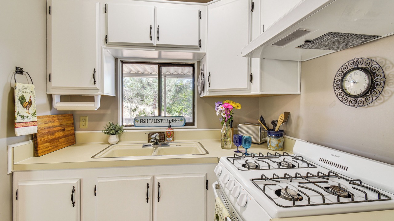 Photo of Kitchen in Coulterville