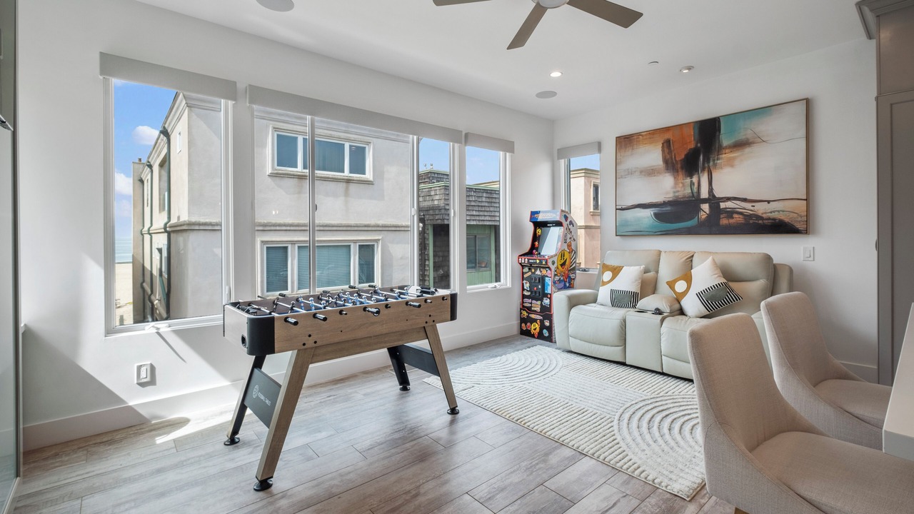 Photo of Bedroom in Seal Beach
