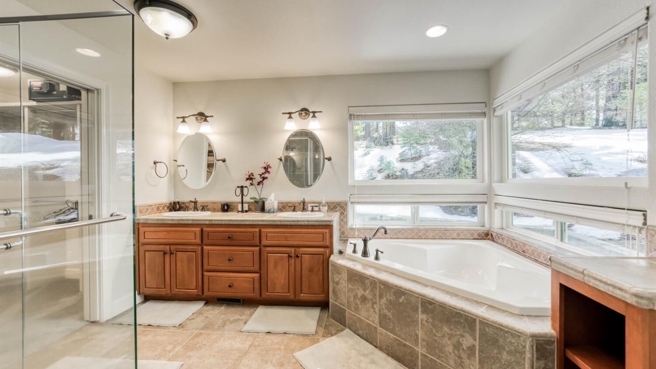 Photo of Bathroom in Shaver Lake