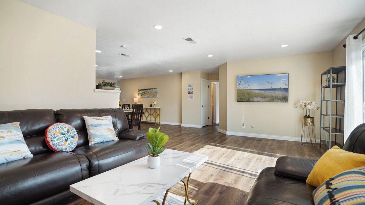 Photo of Livingroom in Huntington Beach