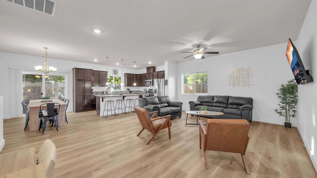 Photo of Livingroom in Fernley