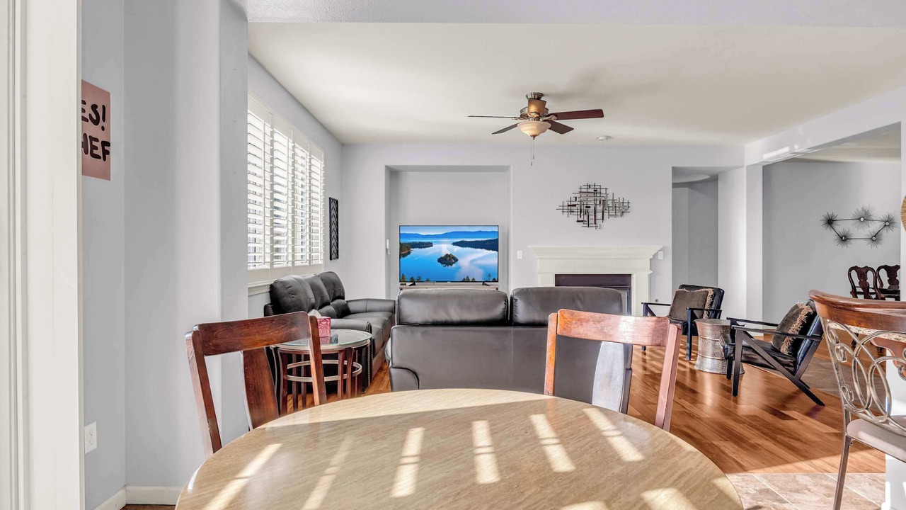 Photo of Livingroom in Reno