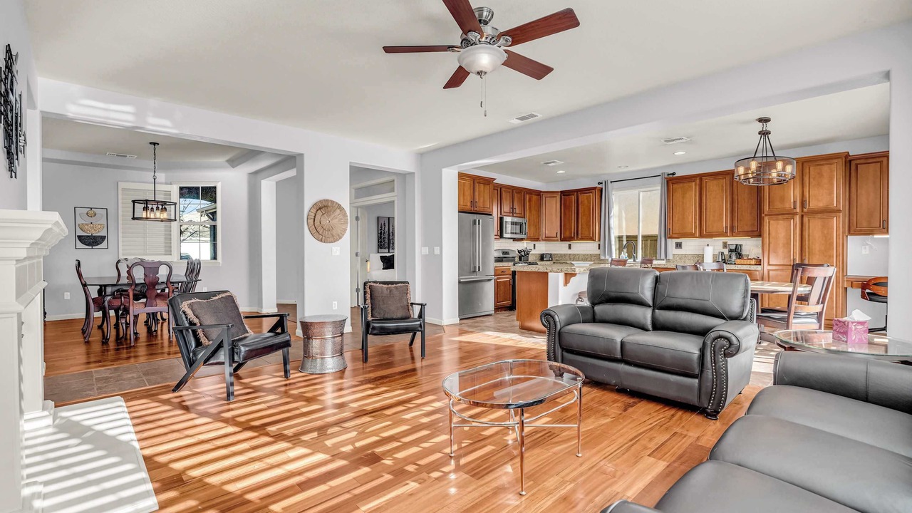 Photo of Livingroom in Reno