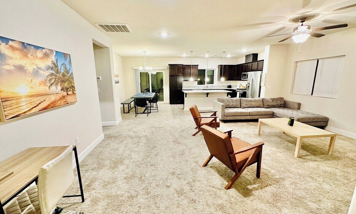 Photo of Livingroom in Fernley
