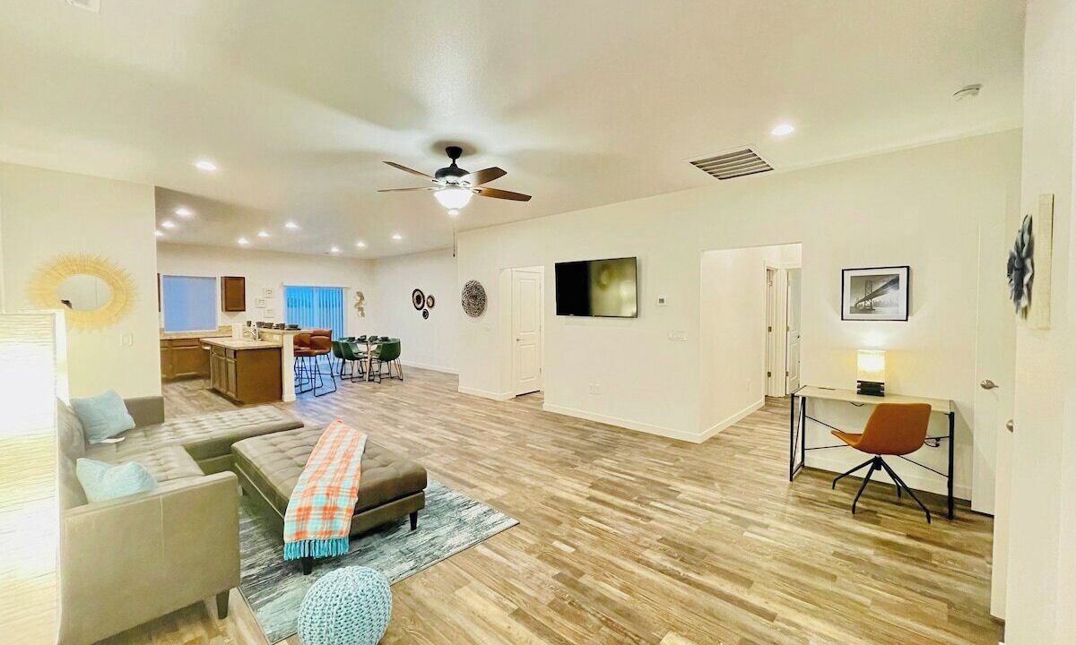 Photo of Livingroom in Fernley