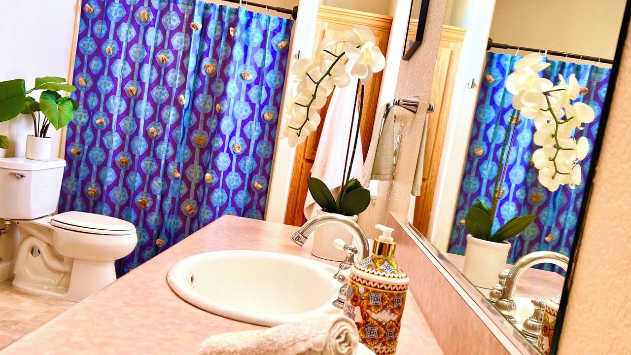 Photo of Bathroom in Hollister