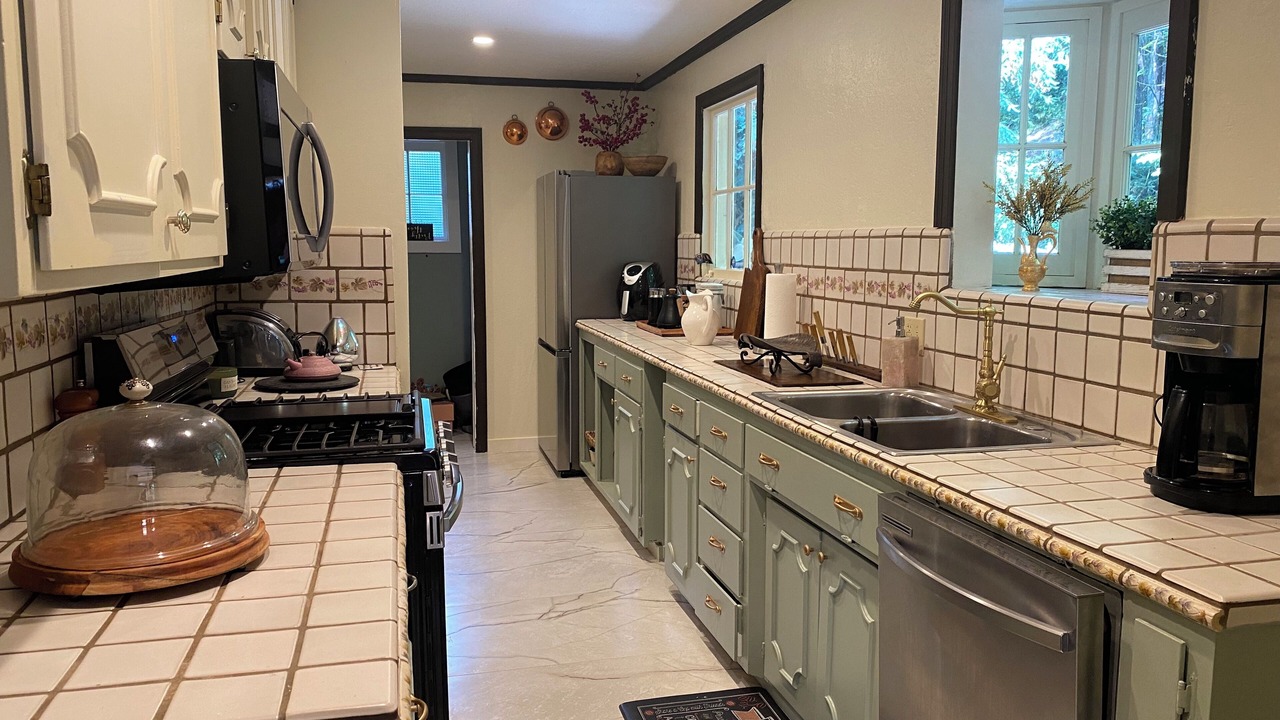 Photo of Kitchen in Ben Lomond