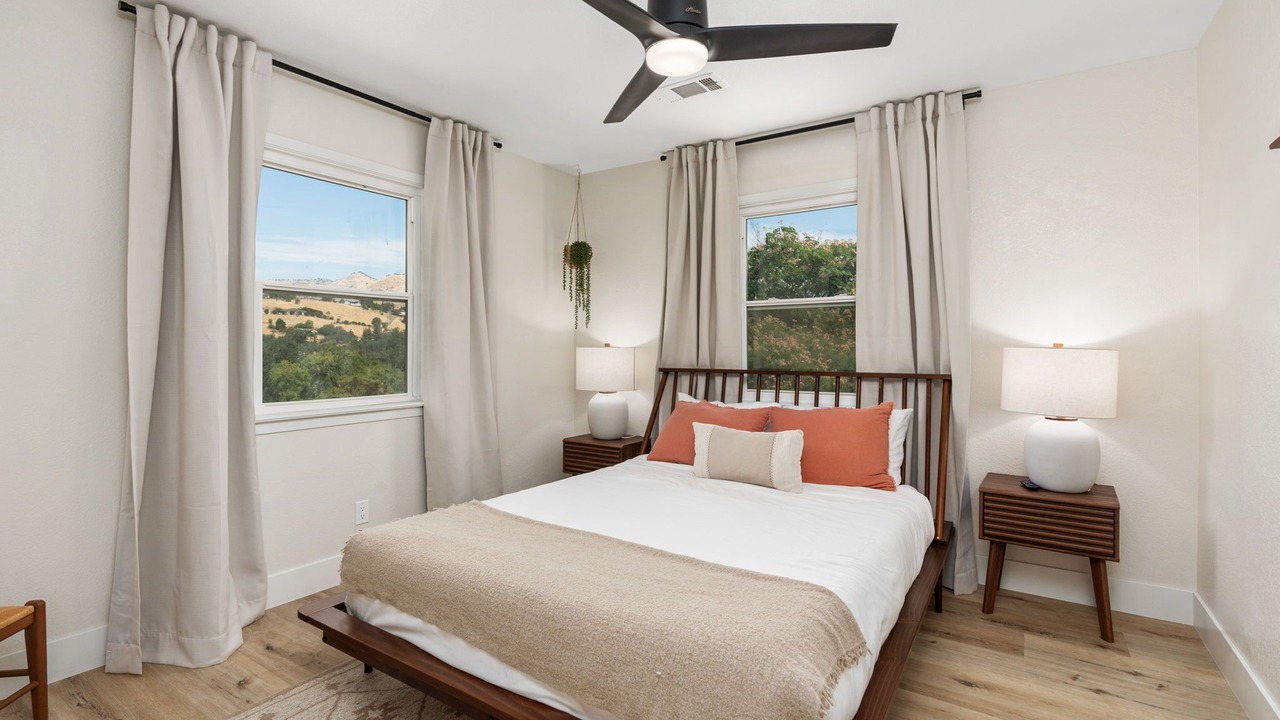 Photo of Bedroom in Three Rivers
