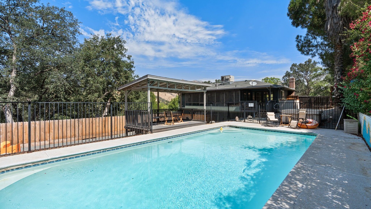 Photo of Outdoor in Three Rivers