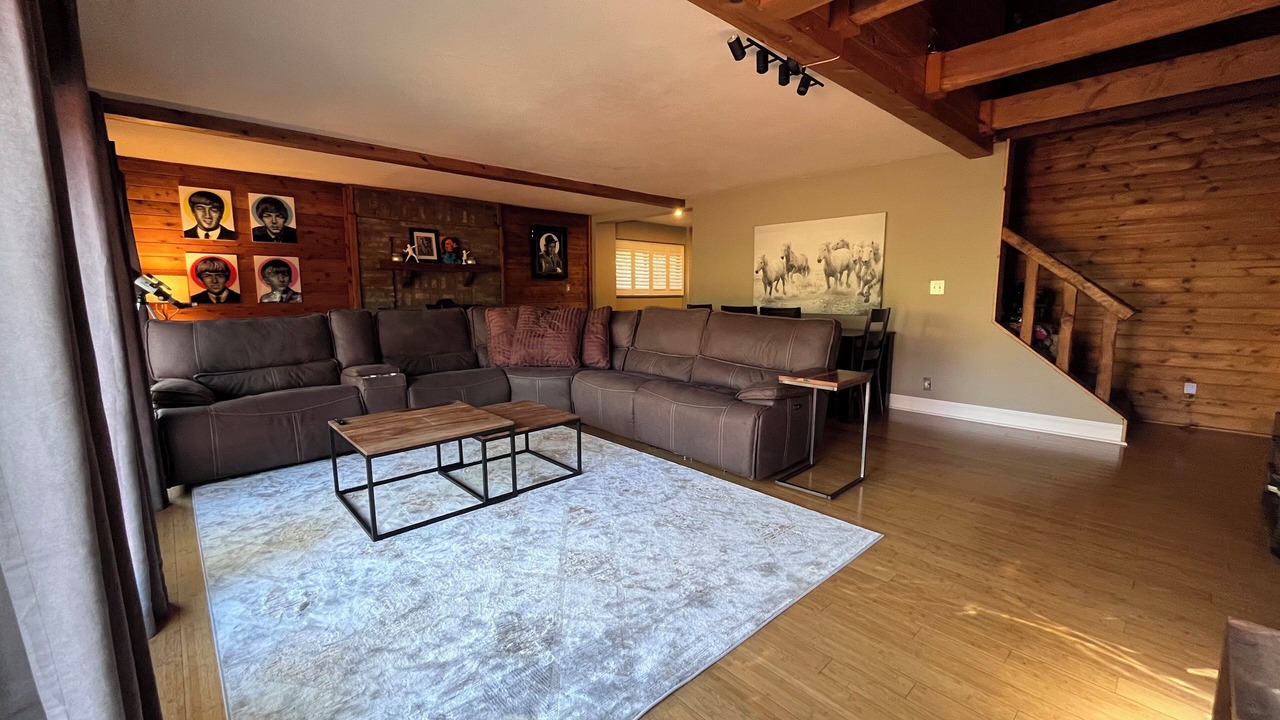 Photo of Livingroom in Pine Mountain Club