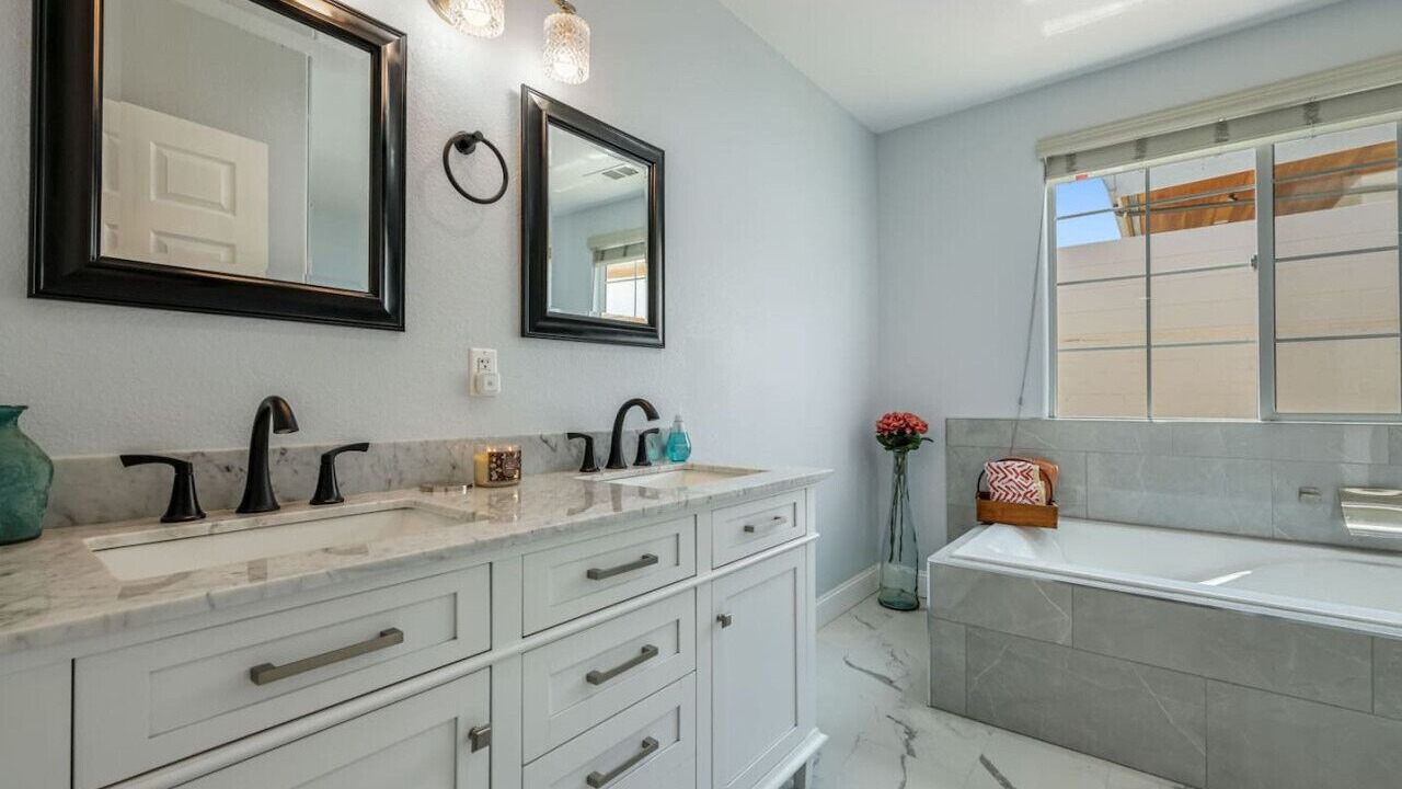 Photo of Bathroom in La Loma