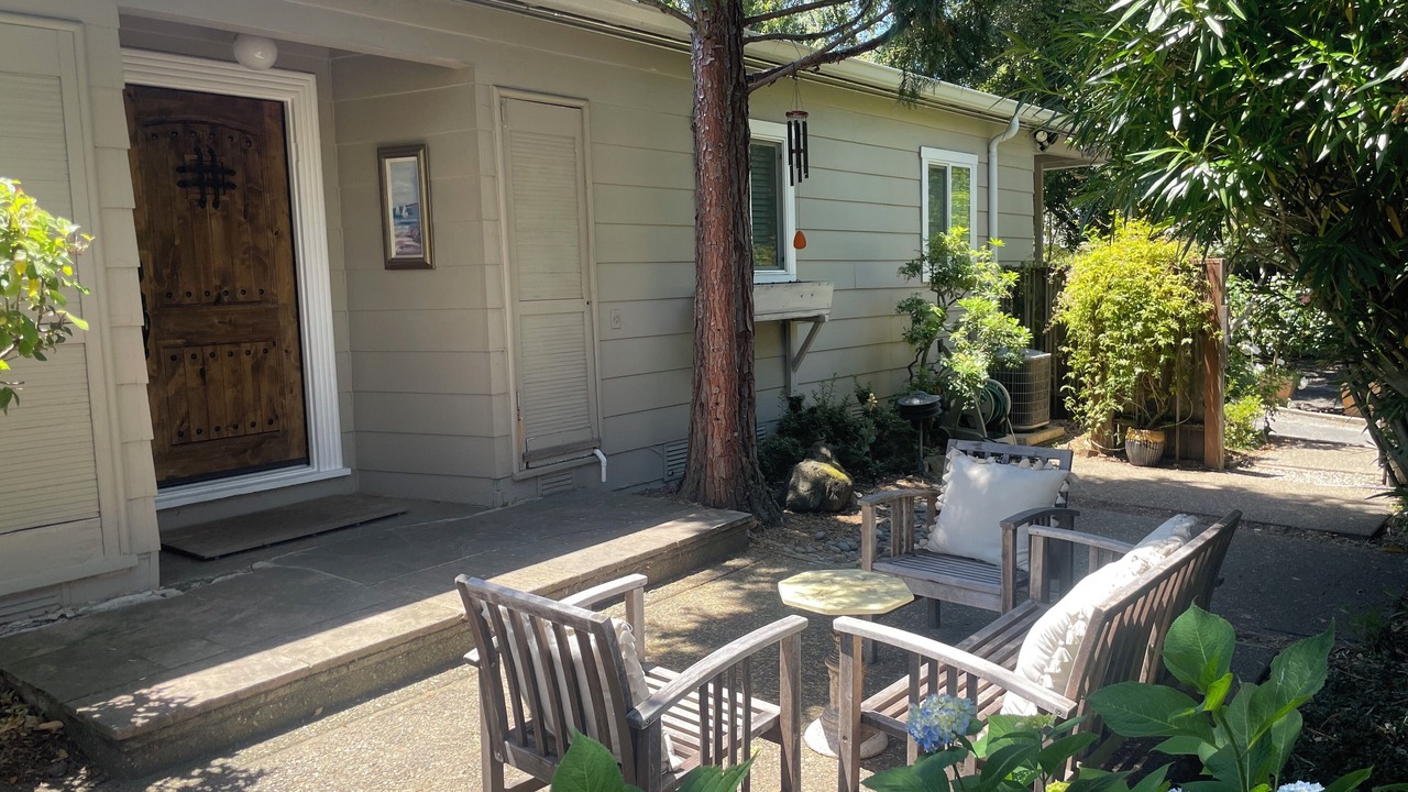 Photo of Patio Balcony in Claremont