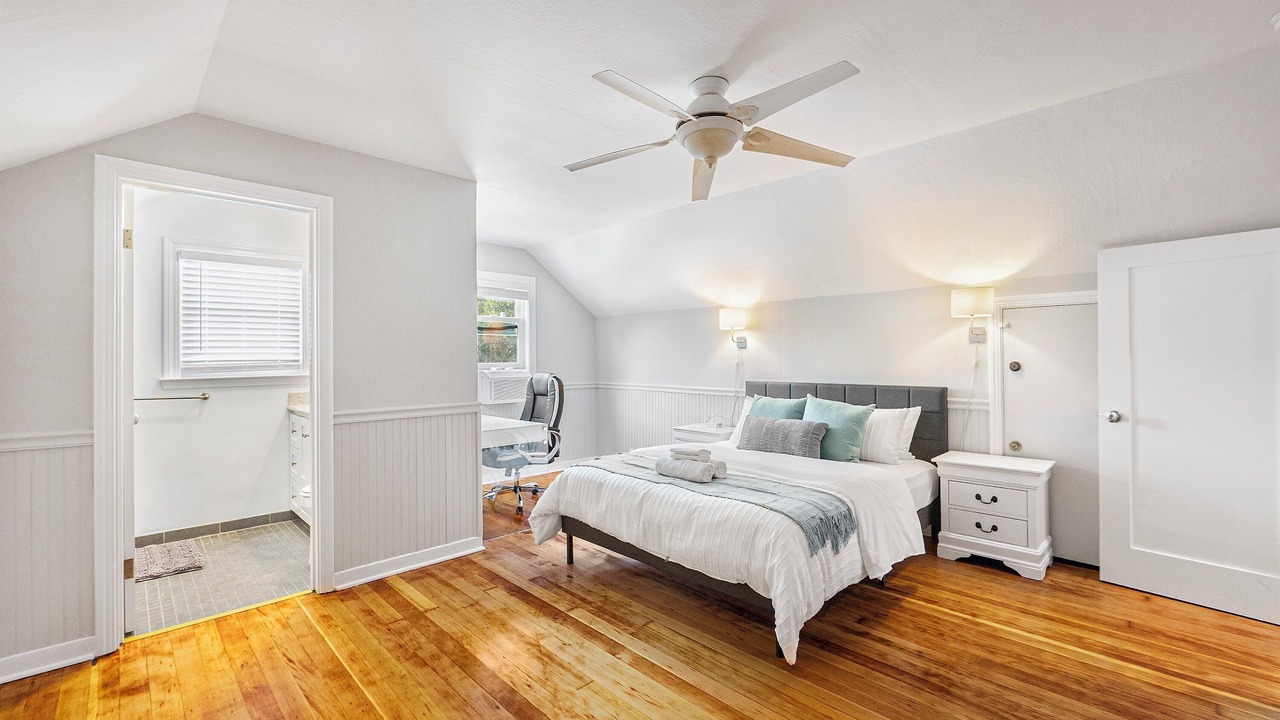 Photo of Bedroom in Santa Clara