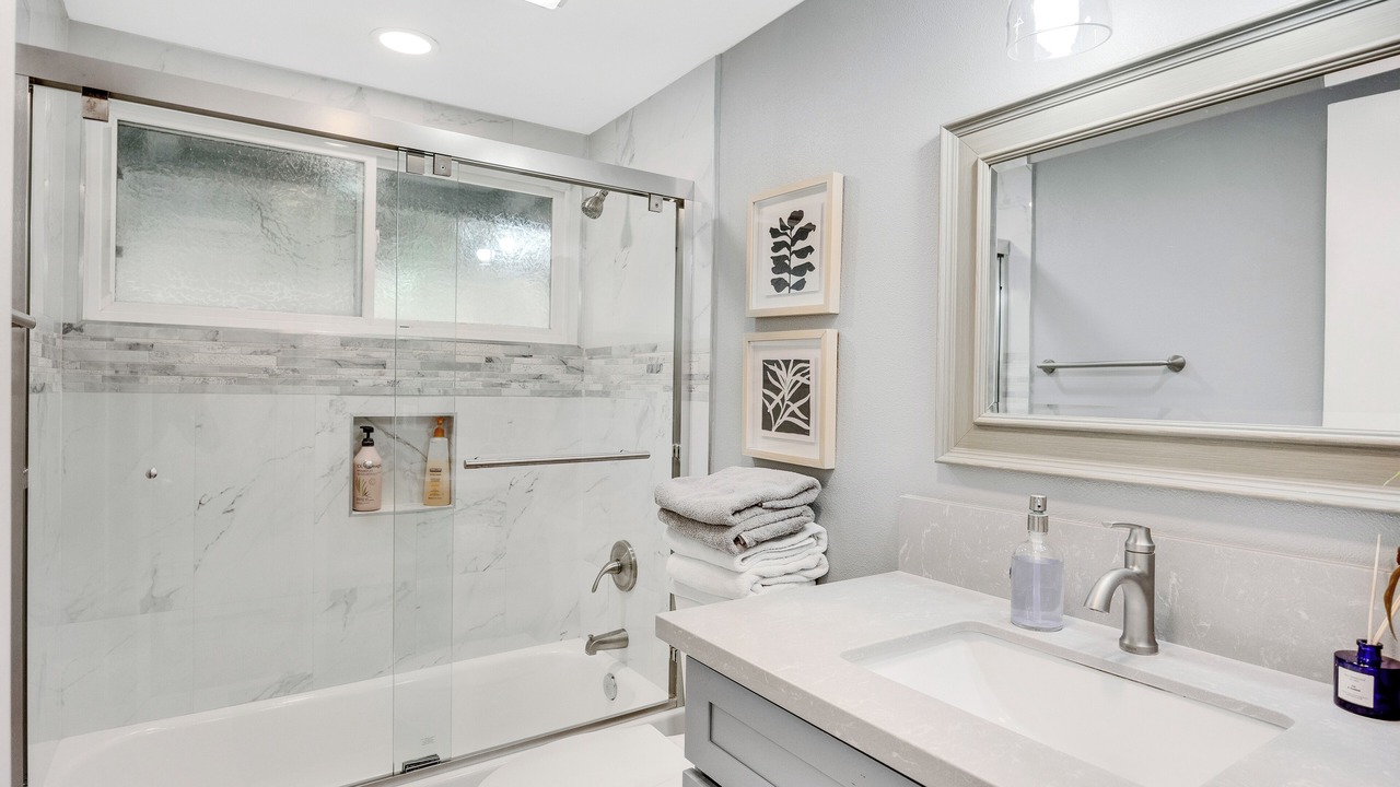 Photo of Bathroom in Sherwood Forest and Thistle Development