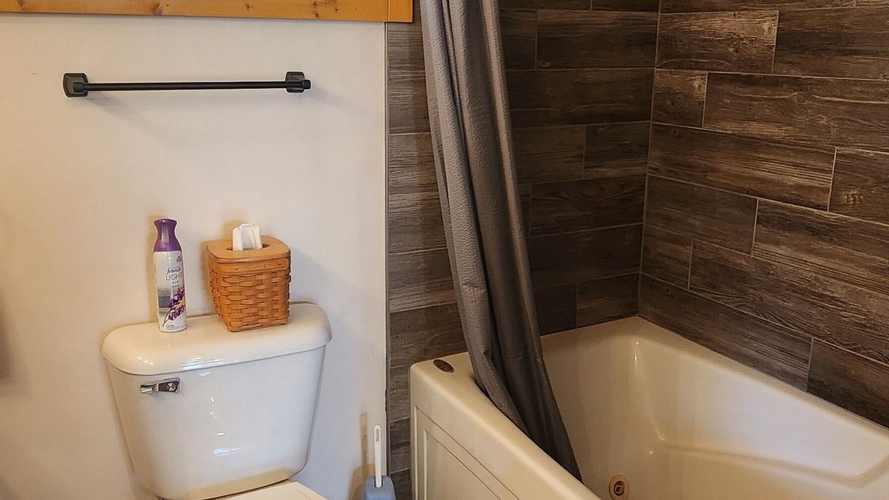 Photo of Bathroom in Twain Harte