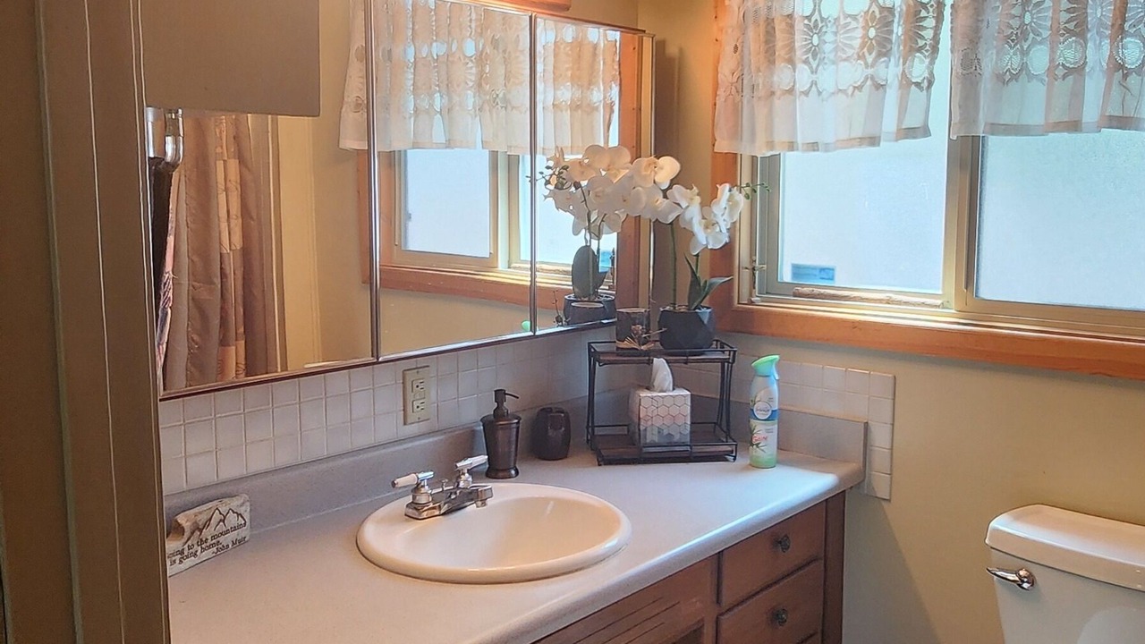 Photo of Bathroom in Twain Harte