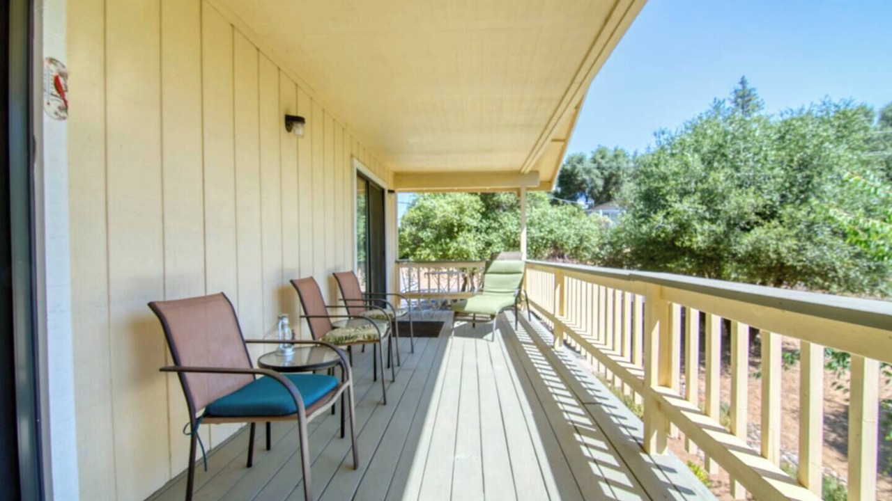 Photo of Outdoor in Groveland