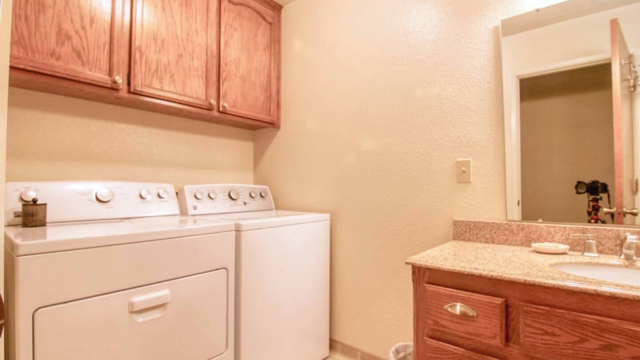 Photo of Bathroom in Groveland
