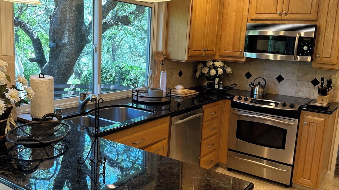 Photo of Kitchen in American River Canyon