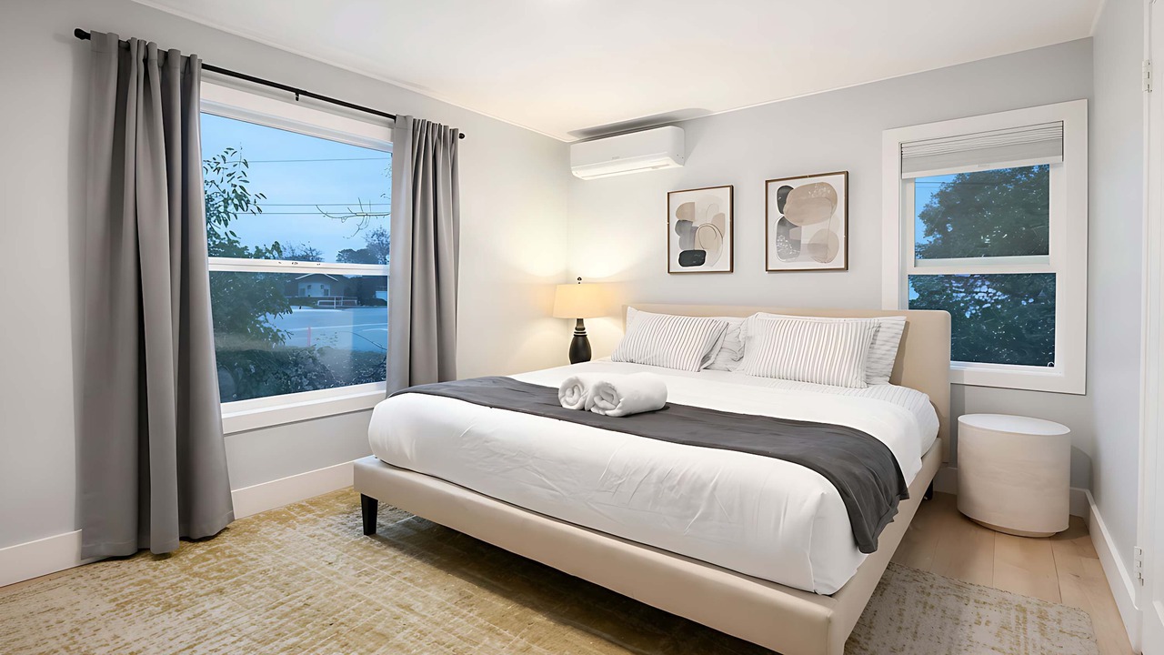 Photo of Bedroom in Cambrian Park