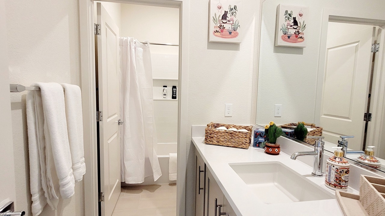 Photo of Bathroom in Tracy