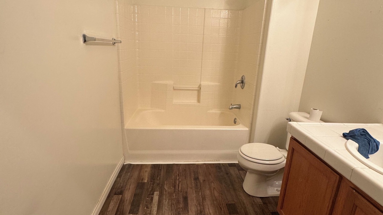 Photo of Bathroom in Oildale