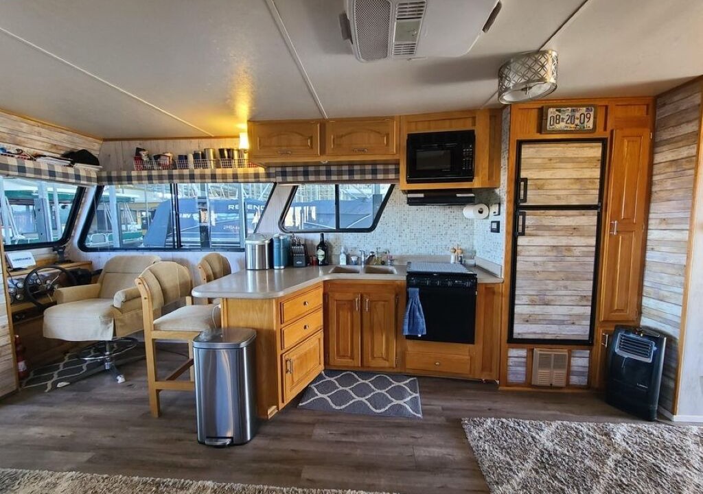 Photo of Kitchen in Lake Las Vegas