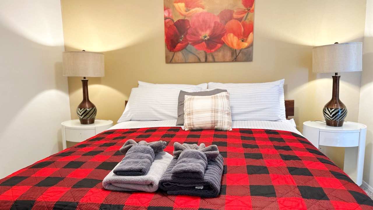 Photo of Bedroom in Springville