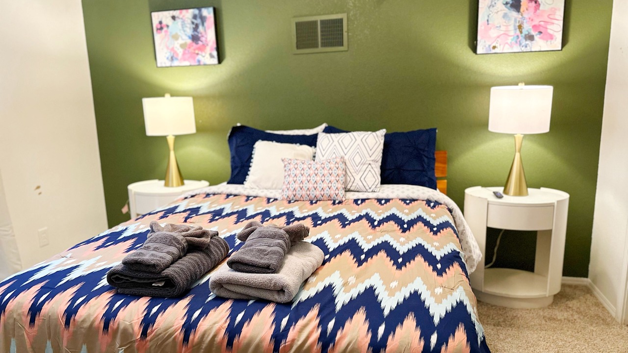 Photo of Bedroom in Springville