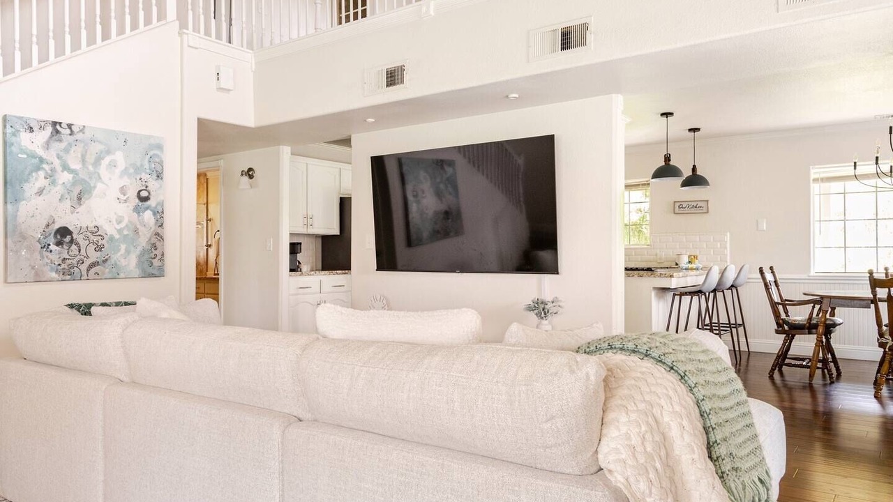 Photo of Livingroom in Squaw Valley
