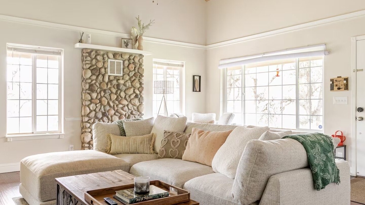 Photo of Livingroom in Squaw Valley