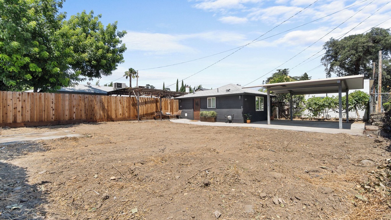 Photo of Outdoor in Visalia