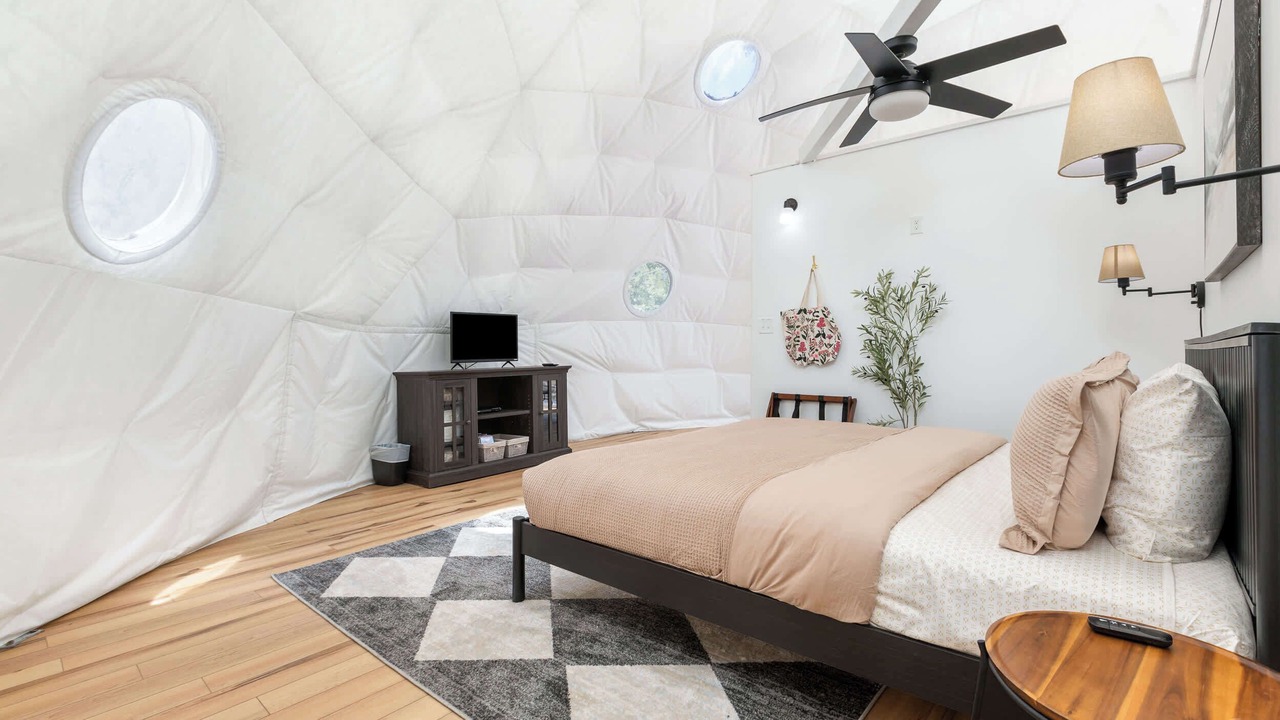 Photo of Bedroom in Shaver Lake