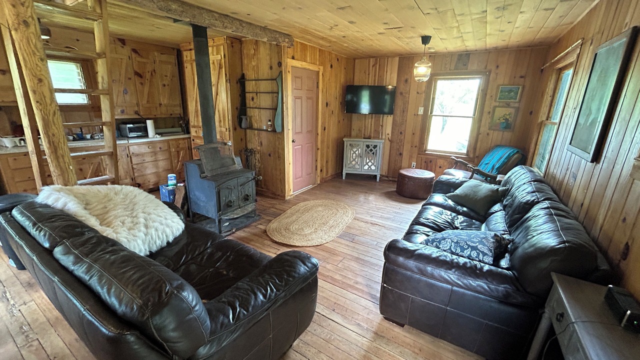 Photo of Livingroom in Dunlap