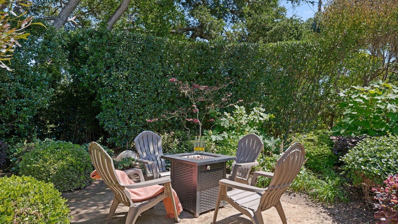 Photo of Others in Montecito
