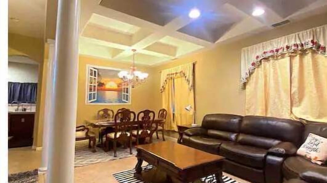 Photo of Livingroom in Merced