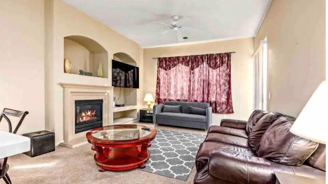 Photo of Livingroom in Merced