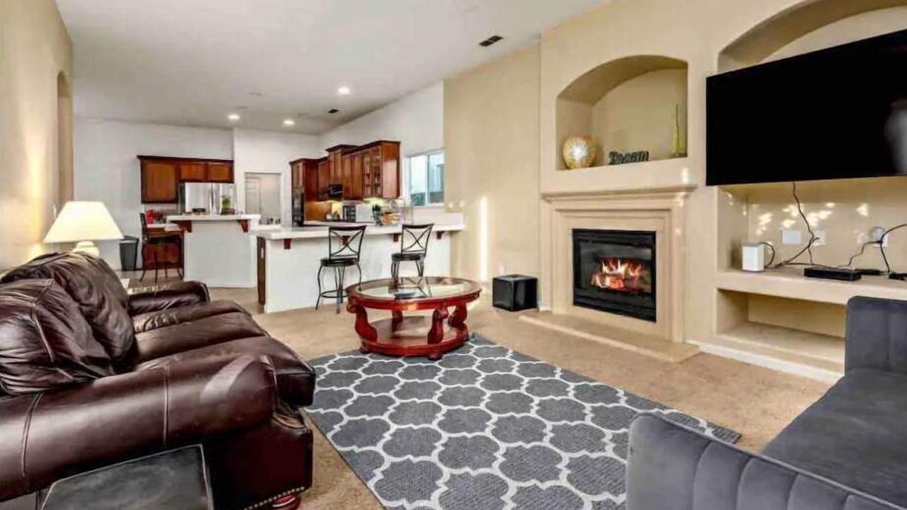 Photo of Livingroom in Merced