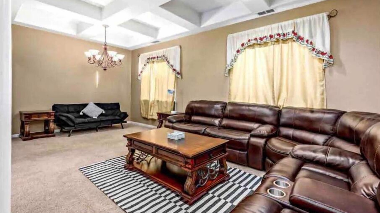 Photo of Livingroom in Merced