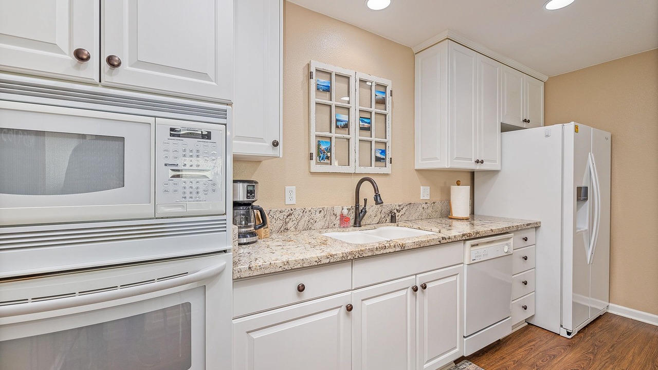 Photo of Kitchen in Bass Lake